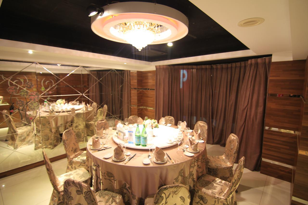 Wonderful Hall Hotel Синьчжуан Экстерьер фото